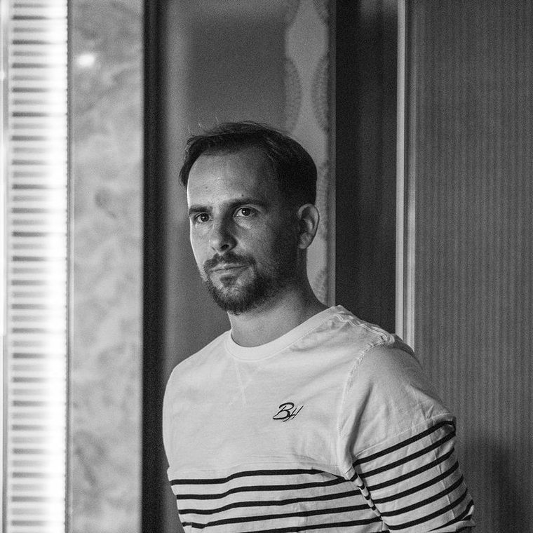 Portrait officiel de Guillaume Herbin en noir et blanc